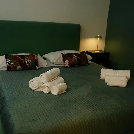 La Stanza Di Nina Apartman